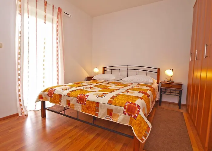 펜션 House Franko 1330 포레치