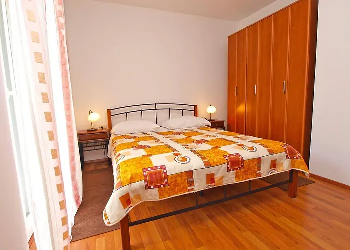 House Franko 1330 펜션 포레치