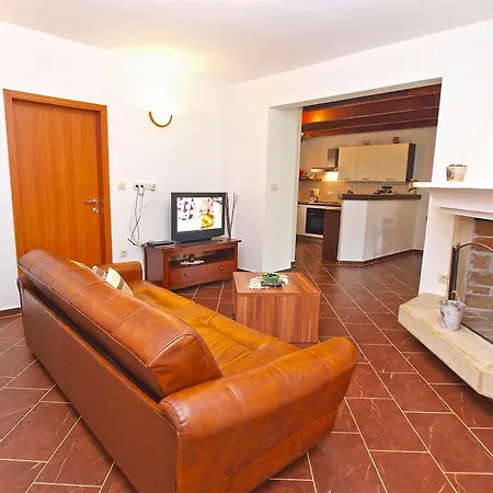 House Franko 1330 Ferienhaus *