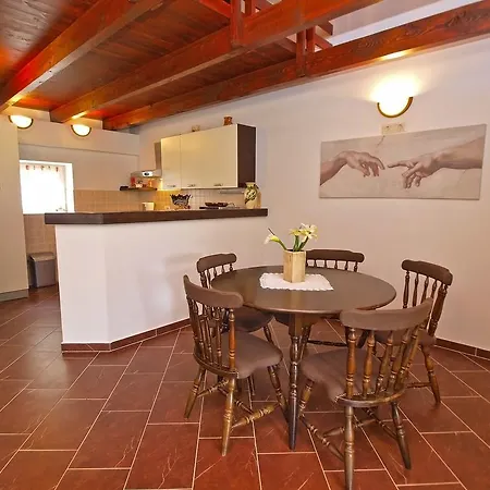 House Franko 1330 Ferienhaus *