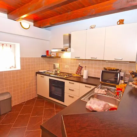 Ferienhaus House Franko 1330